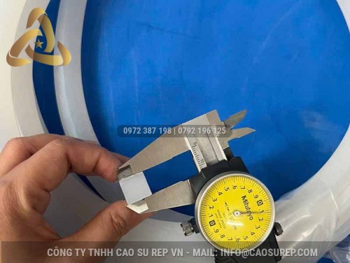 Địa Điểm Sản Xuất Ron silicon hình vuông 12x12 Địa Điểm Sản Xuất Ron silicon hình vuông 12x12