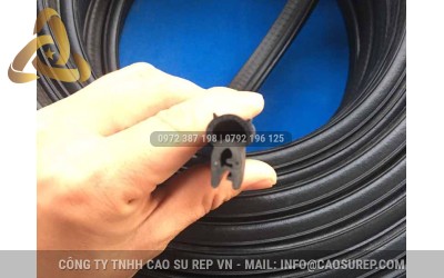 Ron Cao Su Xốp Bọc Kẽm 12.5x21 Trong Ngành Công Nghiệp