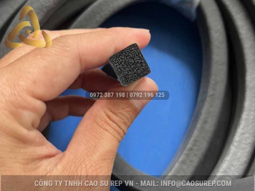 Ron Cao Su Xốp EPDM Kích Thước 15x15mm